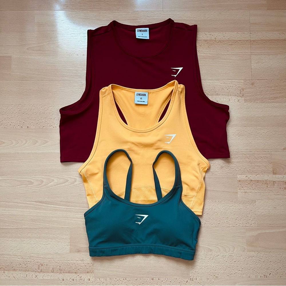 Gymshark Bundle of Sports Bra and Tanks
